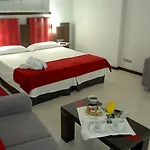Ciutat De 4*