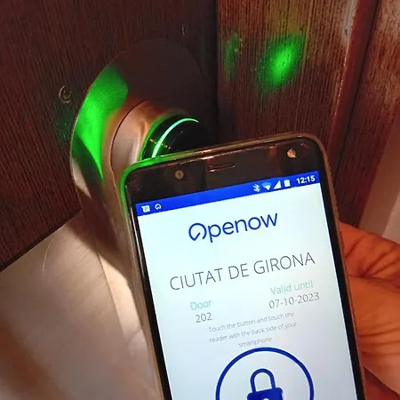 Отель Ciutat De 4*