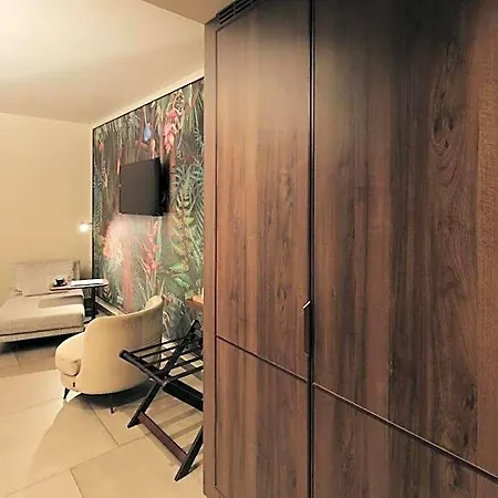 Ciutat De Hotel Girona