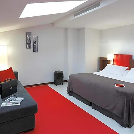 Ciutat De Hotel 4*